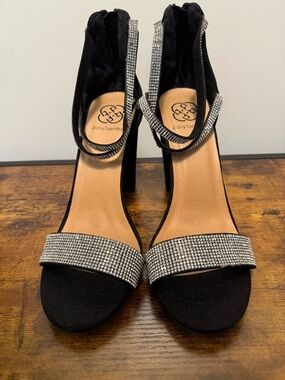 Daisy Fuentes Women's High Heels Shoes Rudy Size 10 Black Faux Suede Rhinestones